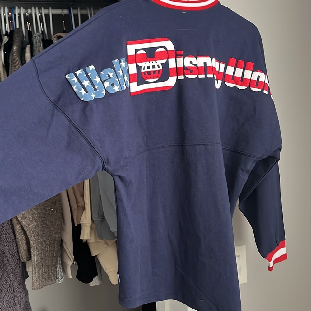 Walt Disney World Memorial Day Disney Parks Patriotic Spirit Jersey, NWOT